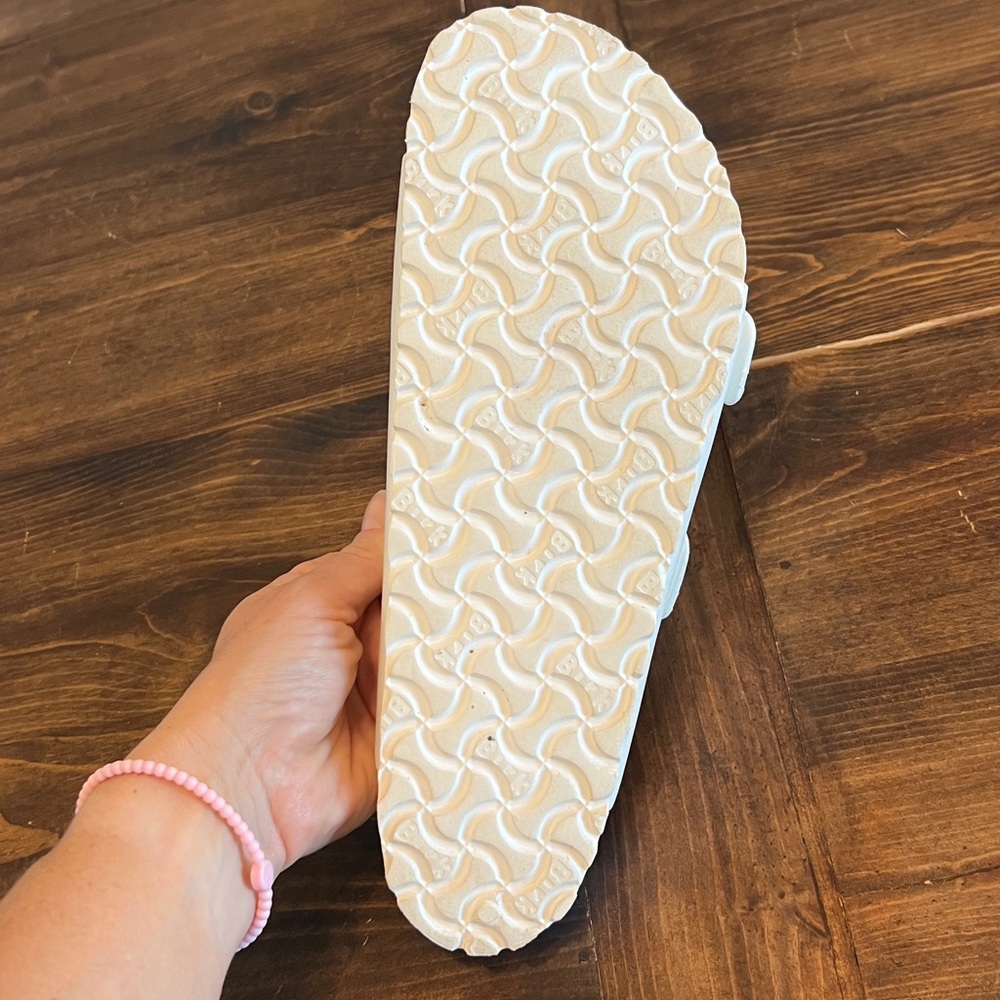 Birkenstock White Arizona Essentials Slide Sandals EVA | EU: 43 M: 10-10.5 W: 12 - Picture 9 of 14